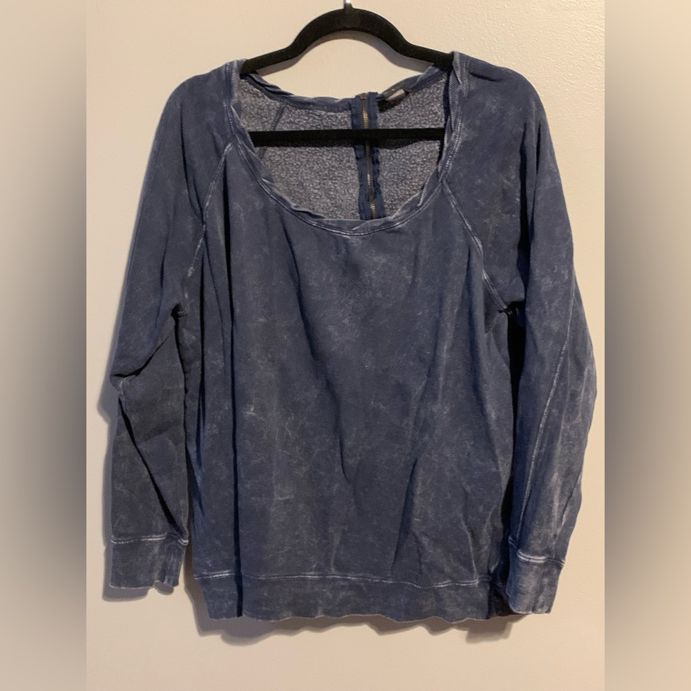 Blue pullover sweatshirt with back zipper detail